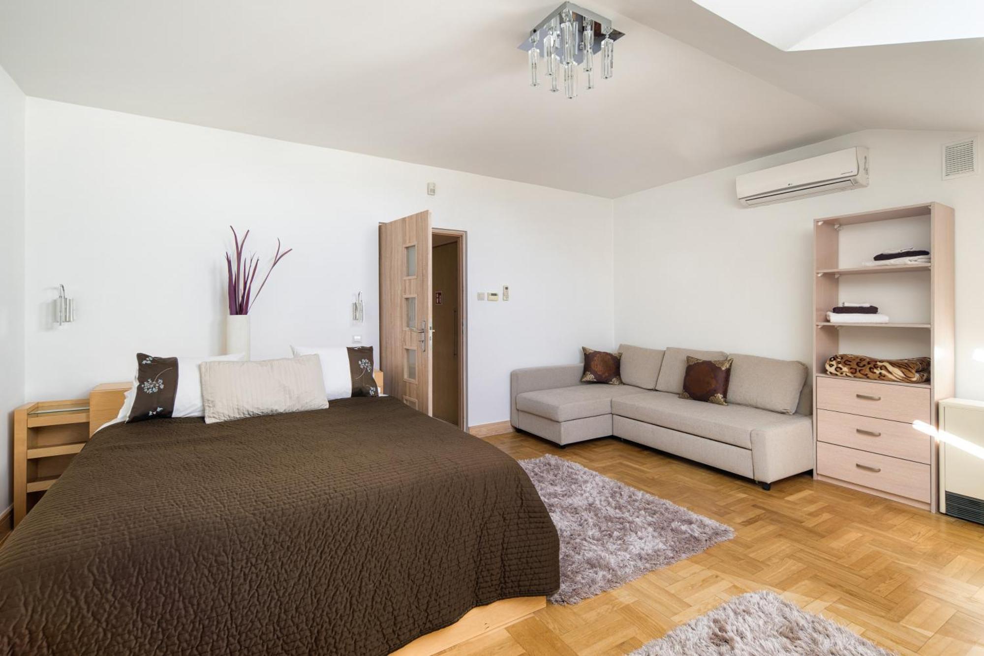 Apartament W Centrum - Duplex Penthouse In The Centre With Terrace And Air Conditioning Cracovie Extérieur photo